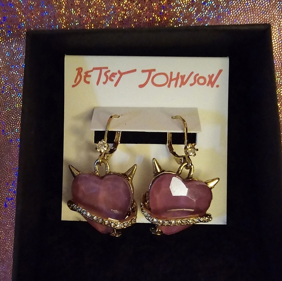 Betsey Johnson Pink Devil Heart Earrings! - Picture 1 of 8